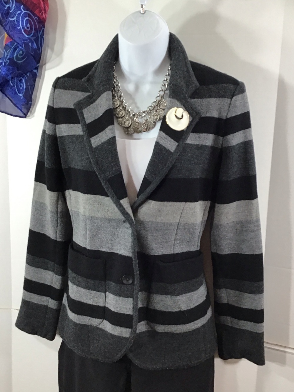 Rag & Bone Gray and Black Striped 100% Wool knit Blazer M